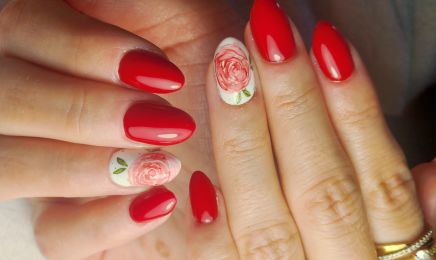 SisiNails - Prothesiste Ongulaire  : Institut de beauté à Combray