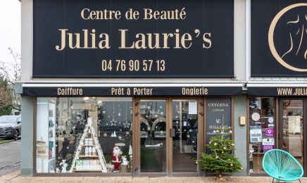  Julia Laurie’s : Manucure à Meylan