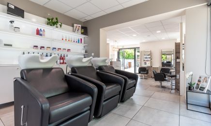 Espace beauté Entre-Nous - Coiffure : Coiffeur à Mery