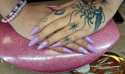 Nails & Beauté  : Manucure à Clermont-Ferrand