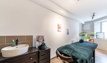 Beauté des Sens  : Manucure à Varilhes