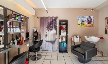 Kréastyl - Magali Blanc : Coiffeur à Clairvaux-d'Aveyron