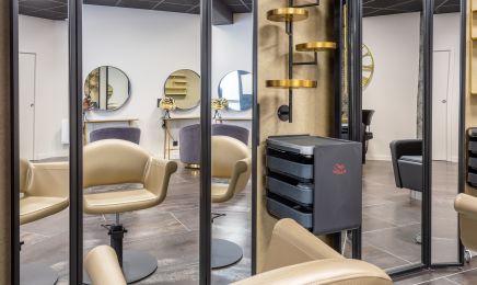 Le Salon By M : Manucure à Amancy
