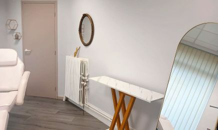 Une pause en couleurs & L’atelier de Stella : Coiffeur à Narbonne