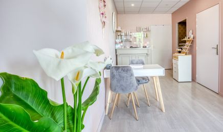 Myl et une beaute : Institut de beauté à Champs-sur-Yonne