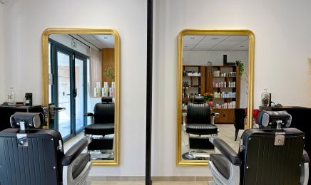 Hair Stylist Manon Frier : Coiffeur à Saint-Raphaël