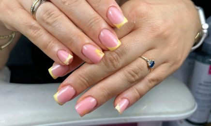 LEYOVA BEAUTÉ : Manucure à Brignoles