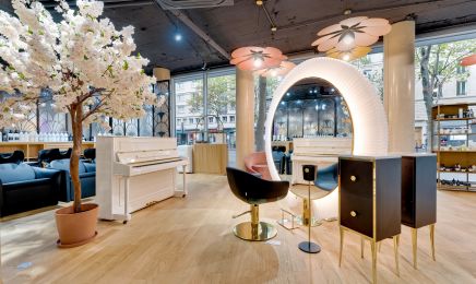 Mademoiselle Moustache Diderot - Uptown : Coiffeur à Paris