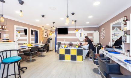 W & M : Coiffeur à La Crau