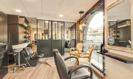 Acto coiffure : Manucure à Pau