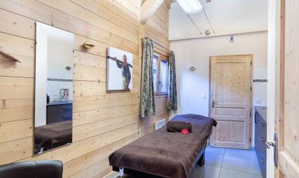 Car-Ô-Beauté - Institut Leïla : Manucure à Arâches-la-Frasse