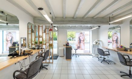 Caract Hair : Coiffeur à La Chapelle-Palluau