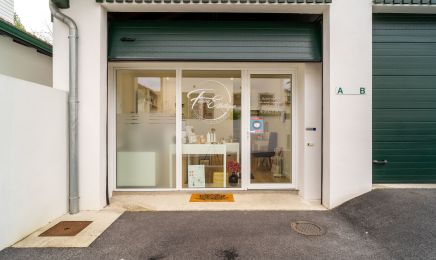 Fanny esthétique : Manucure à Urrugne