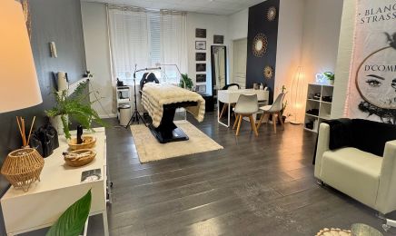 D’Complexe (au QG Tattoo) : Manucure à Castres