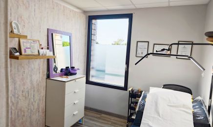 SANDRINE Glow up : Institut de beauté à Roullet-Saint-Estèphe