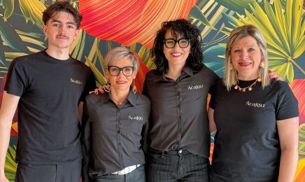 Salon acajou : Coiffeur à Châteaubernard