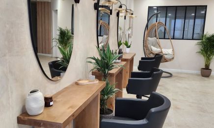 Källan : Coiffeur à Cholet