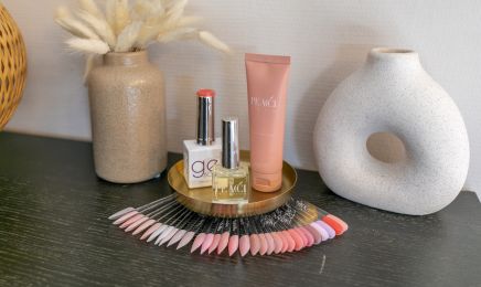 The Lounge Natural Nail : Manucure à Bordeaux