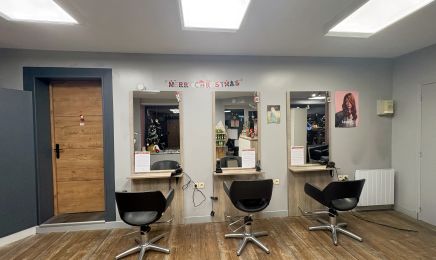 Atelier SG : Coiffeur à Bais