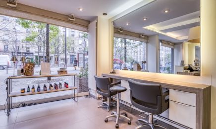 Labro Muriel Coiffure : Institut de beauté à Paris