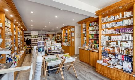Naturshop - Esthétique/Coiffure : Coiffeur à Saint-Raphaël