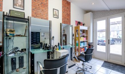 L’oni coif : Coiffeur à Prignac-et-Marcamps