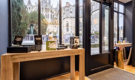 Différence : Manucure à Poitiers