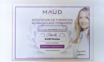 Cara Maquillage permanent : Institut de beauté à Saint-Jean-le-Blanc