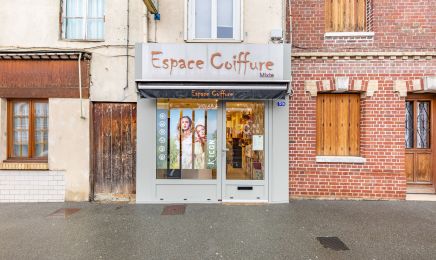 Espace Coiffure  : Coiffeur à Charleval
