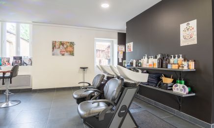 JD Artiste Coiffure  : Institut de beauté à Vesoul