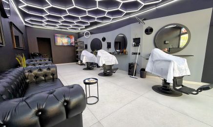 IS CUTZ  : Coiffeur à Frontignan