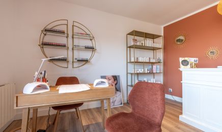 Institut D beauté ( Réservé uniquement aux femmes ) : Institut de beauté à Montanay
