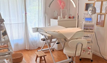 V Beauty : Institut de beauté à Puteaux