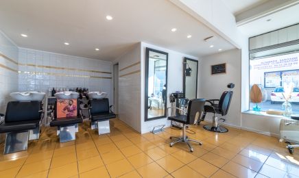 A l’angle 230 : Coiffeur à Morières-lès-Avignon