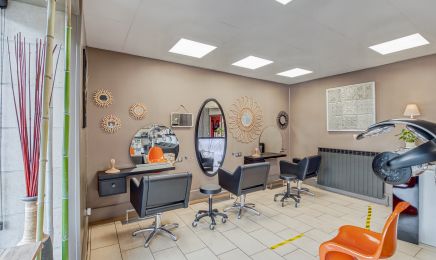Tignasse : Barbier à Guérigny