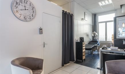 Esprit Beauté : Manucure à Le Havre