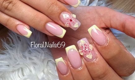 Floral.Nails69 : Institut de beauté à Thil