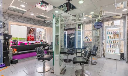 Nora coiff : Coiffeur à Le Mené
