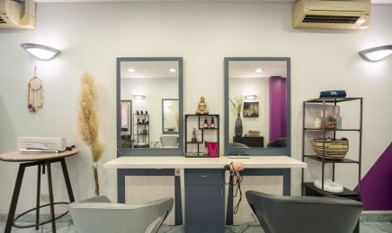 Créative coiffure Perrat Karine : Coiffeur à Thoissey