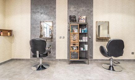 De mèche avec vous : Coiffeur à Val-d'Arc