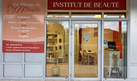 La plume de Marie : Manucure à Laplume