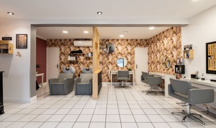Au Salon : Coiffeur à Trégourez