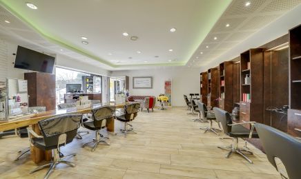 Stephan Infantino coiffeur morpho-psychologue  : Coiffeur à La Destrousse