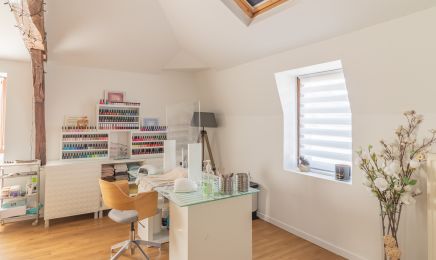So Nails : Coiffeur à Bucy le long  