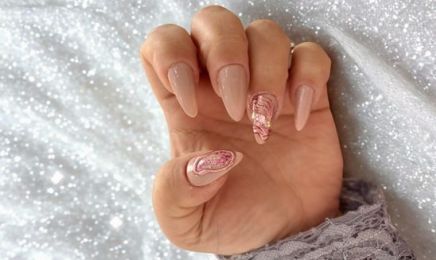 Nails by M : Institut de beauté à Audenge