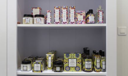 Auror'Esthétik : Manucure à Nandy