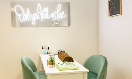 Garden Barber & Nails Manucure - Beauté des pieds : Manucure à Paris