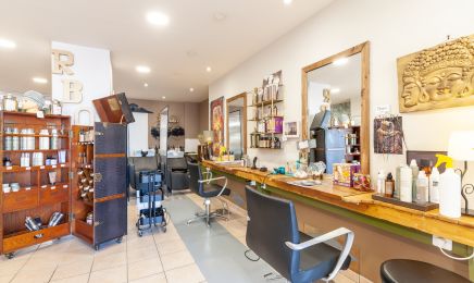 R-Box - Luc-sur-Mer : Coiffeur à Luc-sur-Mer