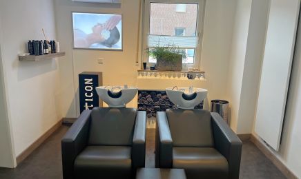 Salon 360 by Philipp, Alexander: Friseur in Kleve