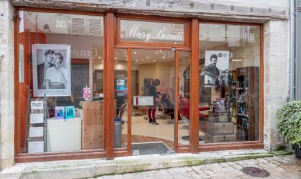 Mary Beauté : Barbier à Loches